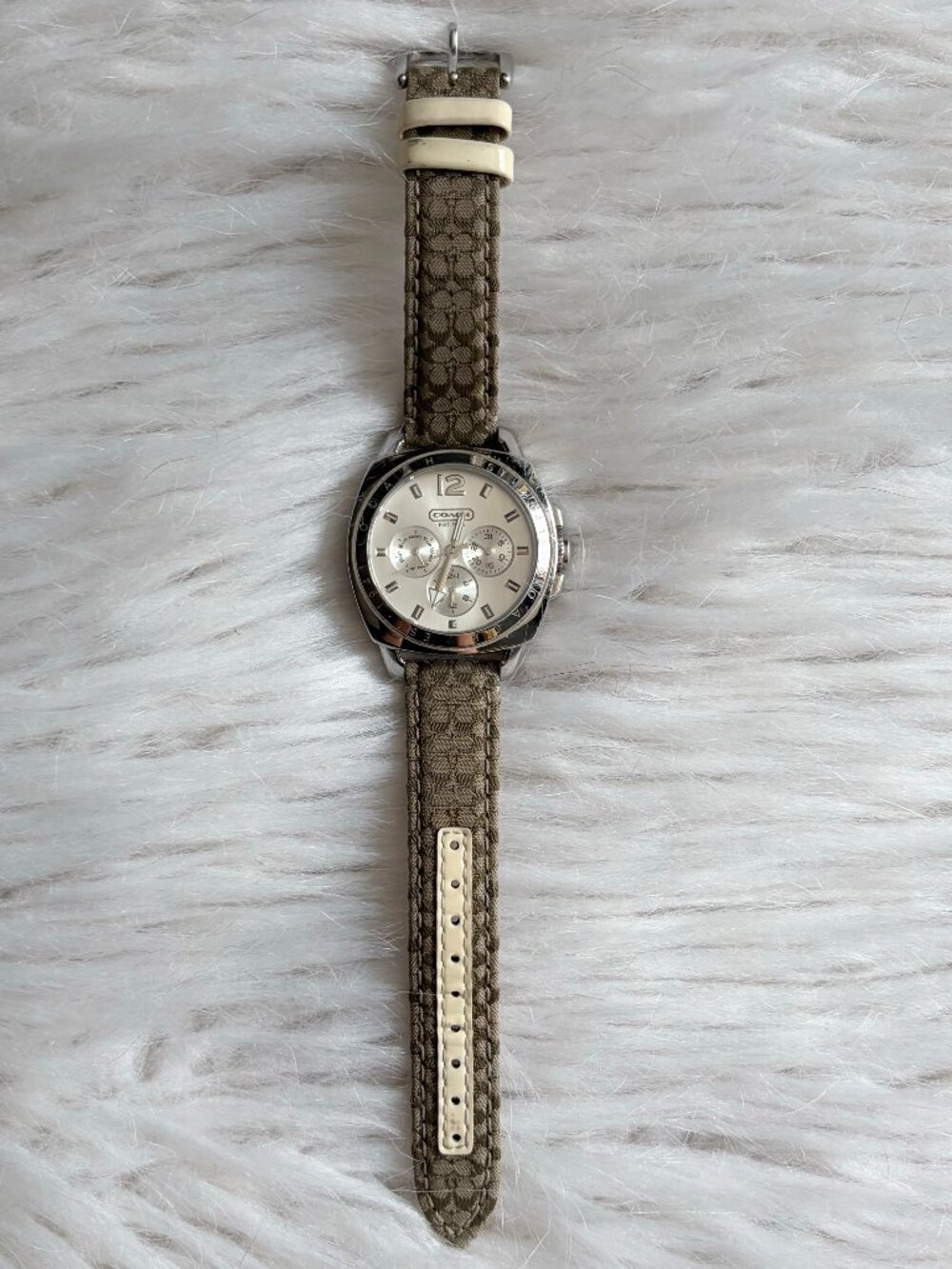 Coach Women’s Signature Monogram Watch Khaki Brown Cream Silver NEEDS BATTERY